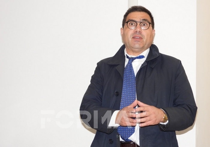 D’Amato (AZ): inaccettabile discriminazione vaccinazione neonati. Ministero in evidente stato confusionale