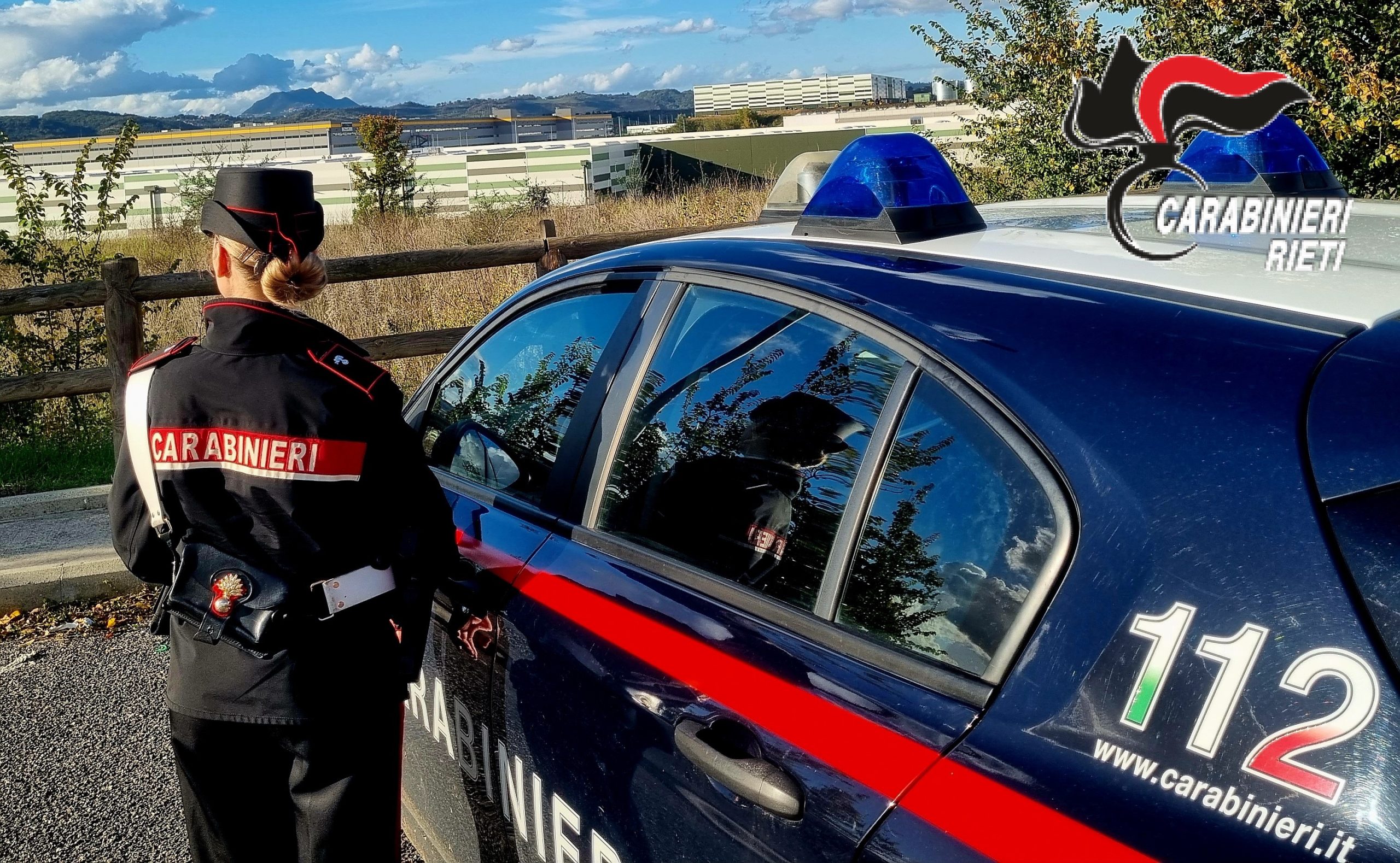 Evade dai domiciliari e vaga ubriaco per il centro: arrestato 65enne