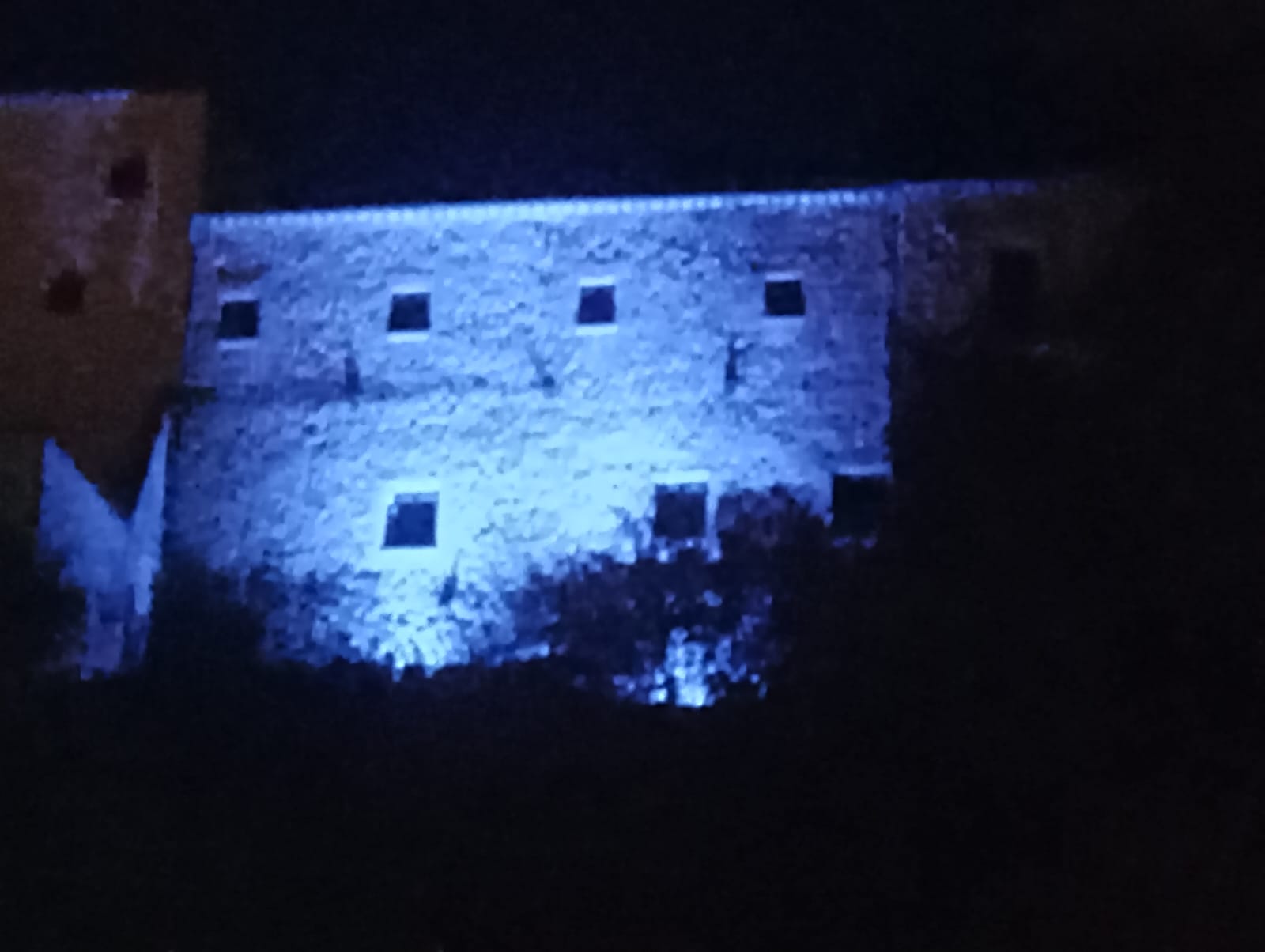 Cantalice si illumina di blu per il Festival dell’infanzia e adolescenza