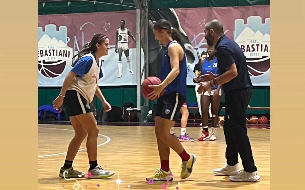 Due ragazze della Willie Basket Rieti, all’Umbria Academy Cup