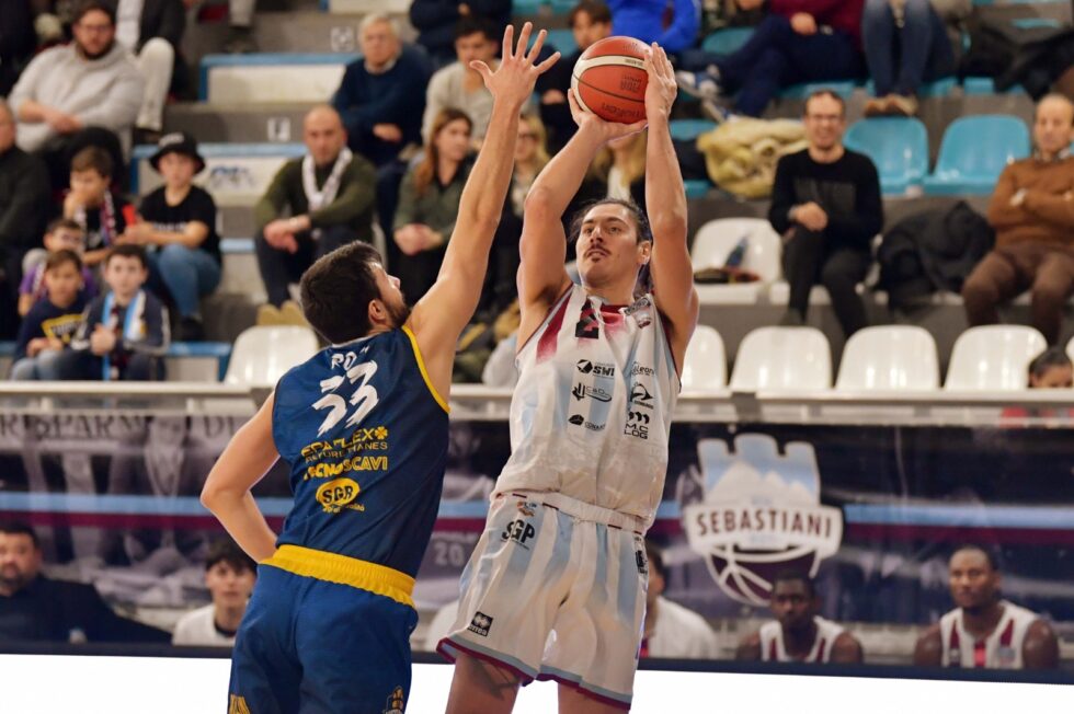 La Sebastiani si prende la vittoria per 79-67 contro Vigevano