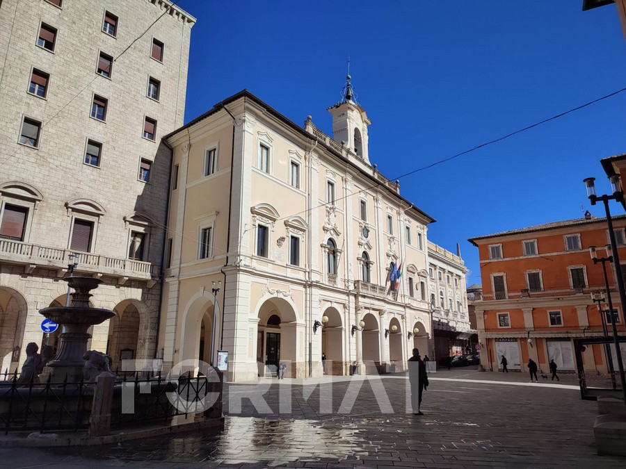 Pd “Il Comune azzera la discussione politica e il confronto. Troppe mancate risposte”