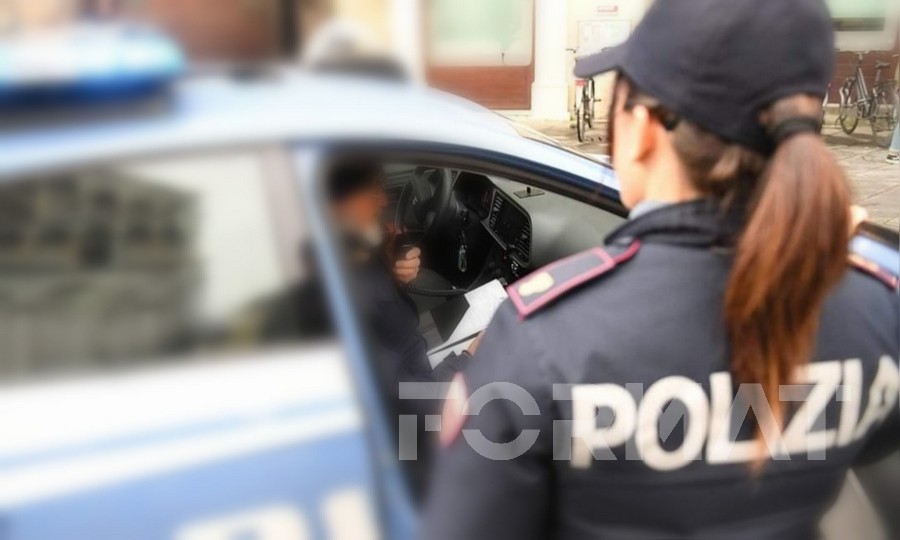Cinquantenne arrestato per maltrattamenti e violenze sessuali sulla moglie