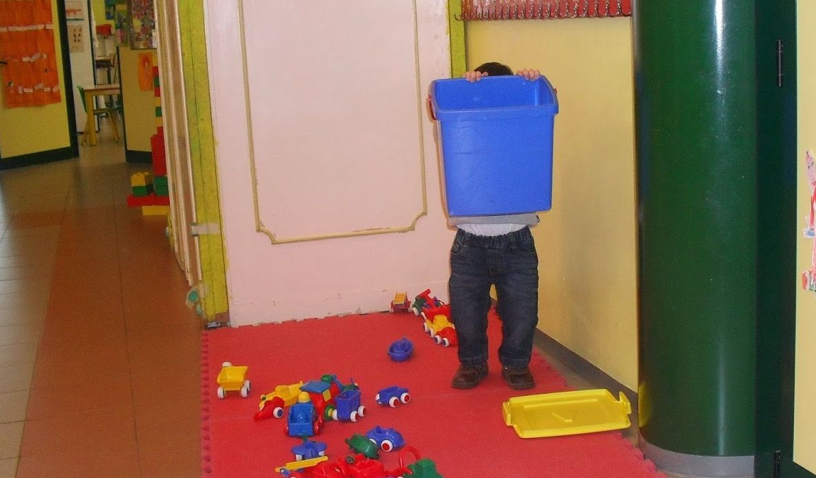 Scuola dell’Infanzia di Vazia: termosifoni spenti. La lettera di una mamma