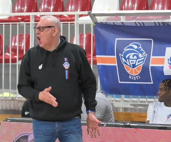 coach Francesco Ponticiello torna alla Npc
