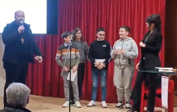 Agli alunni della Scuola Ricci il dieci e lode del vescovo Piccinonna