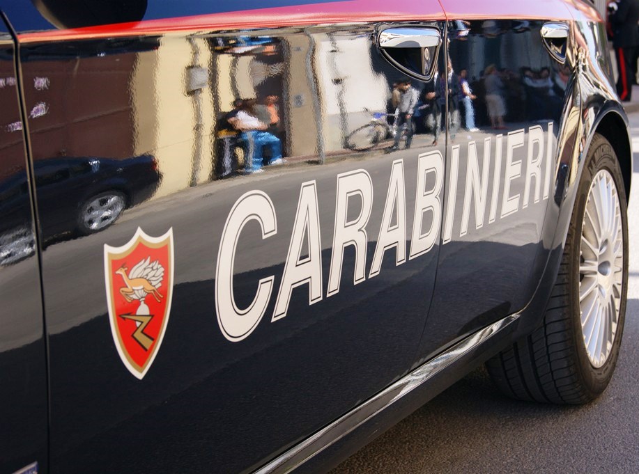 I Carabinieri denunciano un uomo trovato alla guida con patente falsa