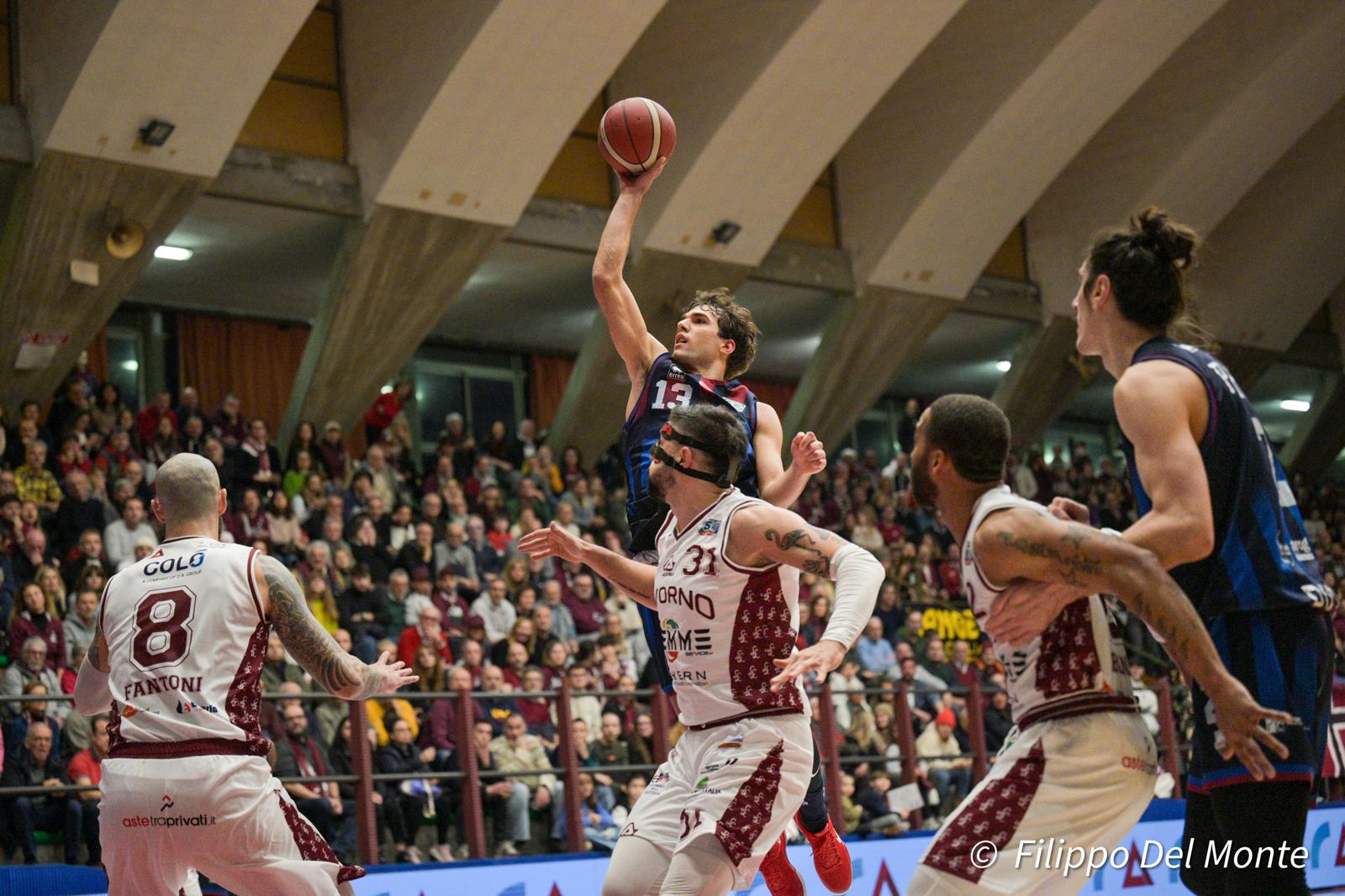 La Sebastiani si prende la vittoria anche a Livorno, Libertas battuta 80-91