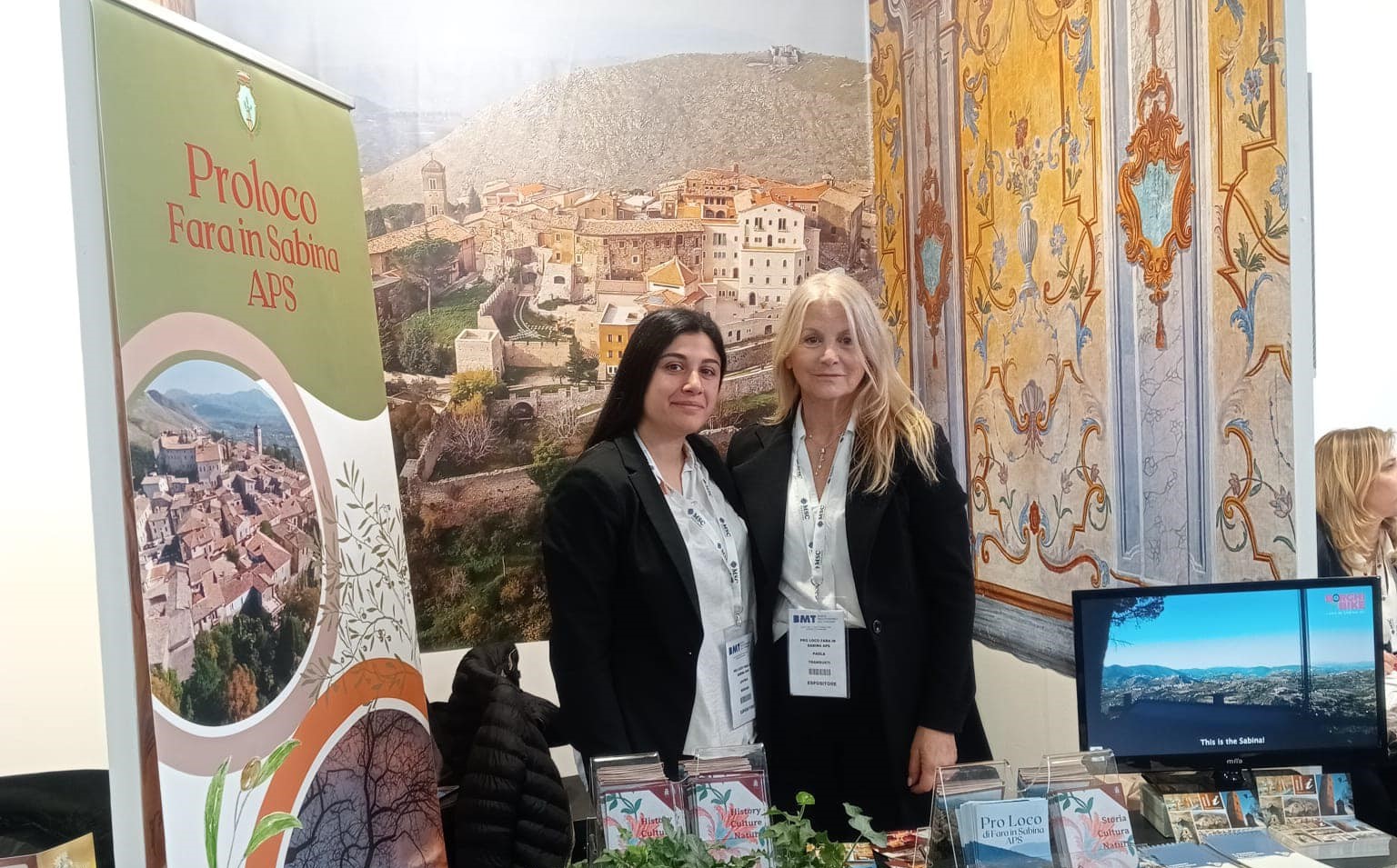 La Pro Loco di Fara in Sabina aps partecipa con entusiasmo alla Borsa Mediterranea del Turismo a Napoli