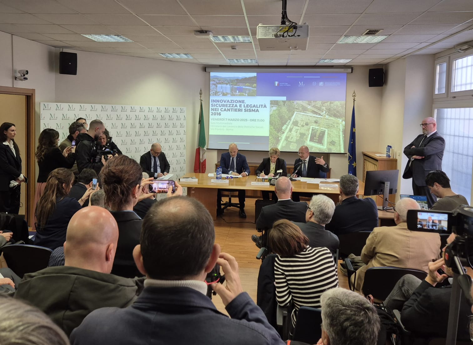 Badge e settimanale di cantiere: il cambio di passo su sicurezza e legalità nella ricostruzione post-sisma 2016