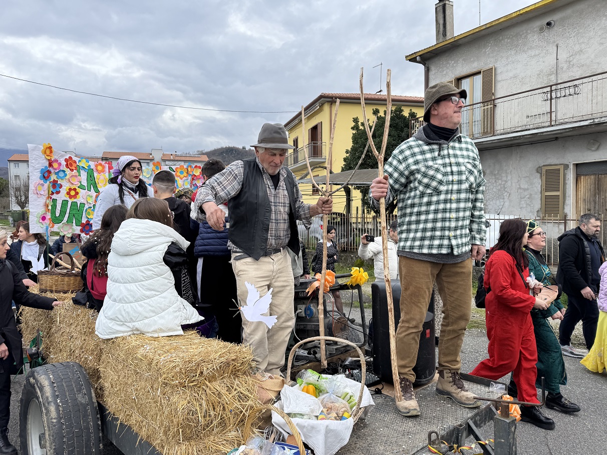 Un successo la prima edizione del Carnevale di Quattrostrade