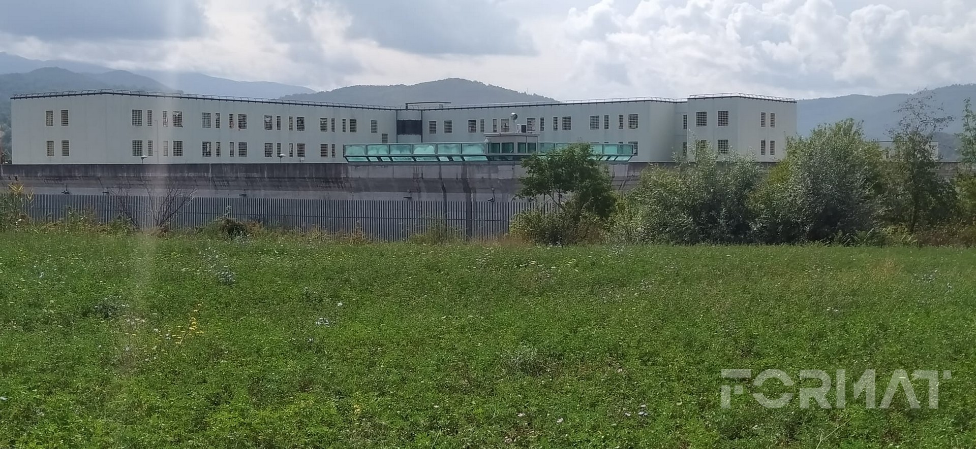 Altissima tensione in carcere: regolamento di conti tra detenuti, una persona in coma