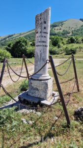 Cippo dedicato a Carmine Pitoni03
