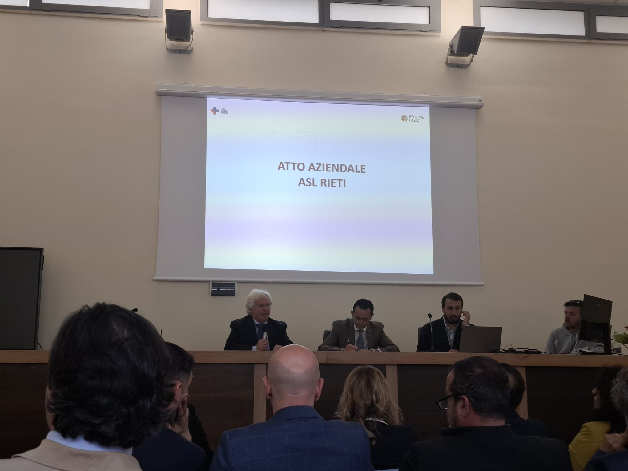 Pd “La presentazione dell’atto aziendale Asl uno spot elettorale? Esaminiamolo attentamente”
