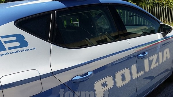 Youpol: da 8 anni l’app della Polizia di Stato contro bullismo, droga e violenza domestica