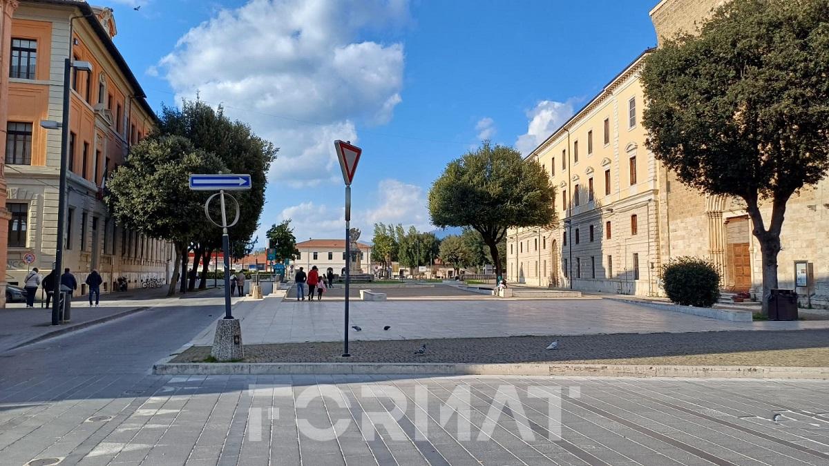 Piazza Mazzini Rieti ph Format