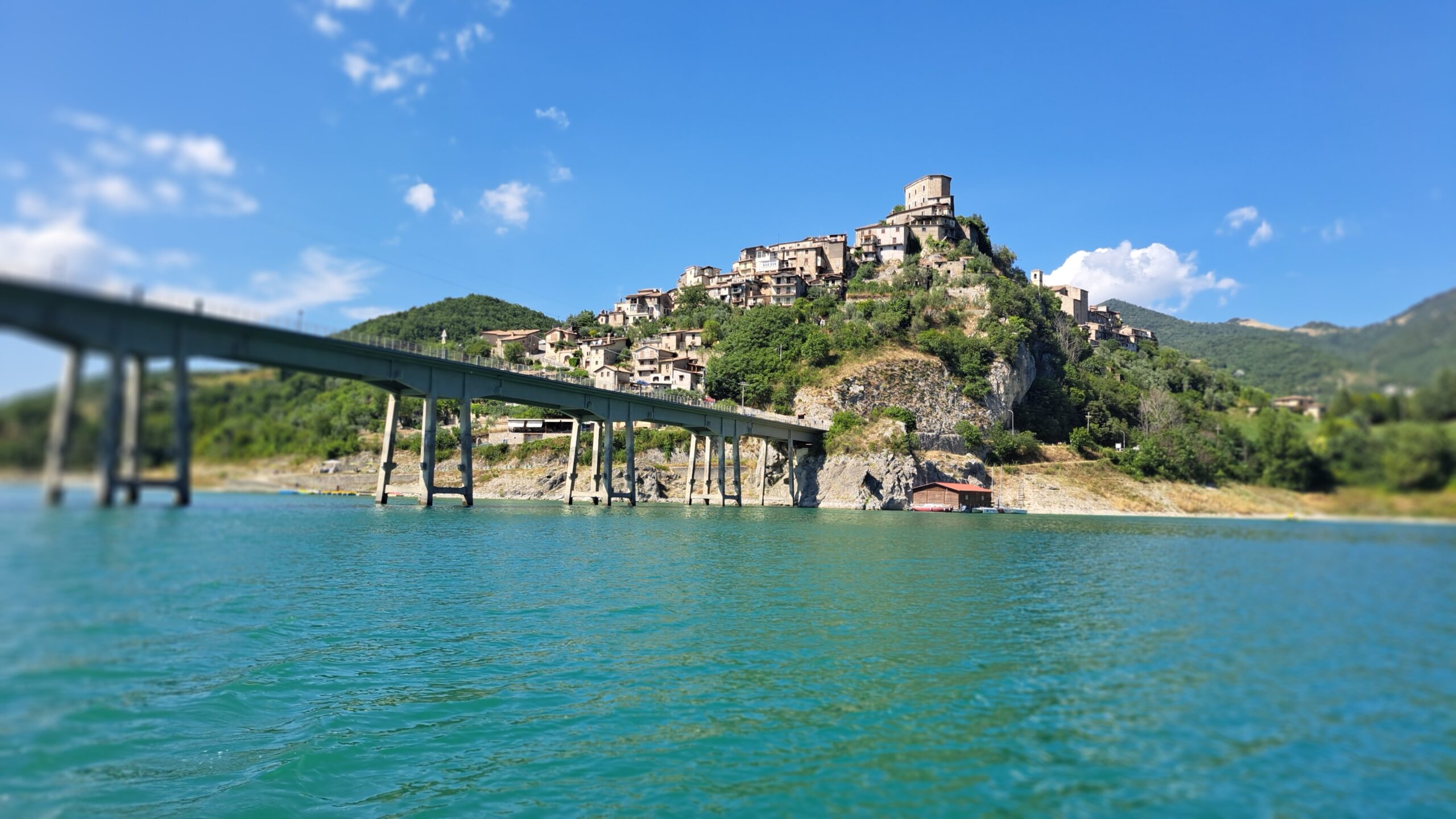 Castel di Tora protagonista del rilancio dei borghi storici: al via la realizzazione dei progetti delle 12 imprese locali finanziate dal Pnrr