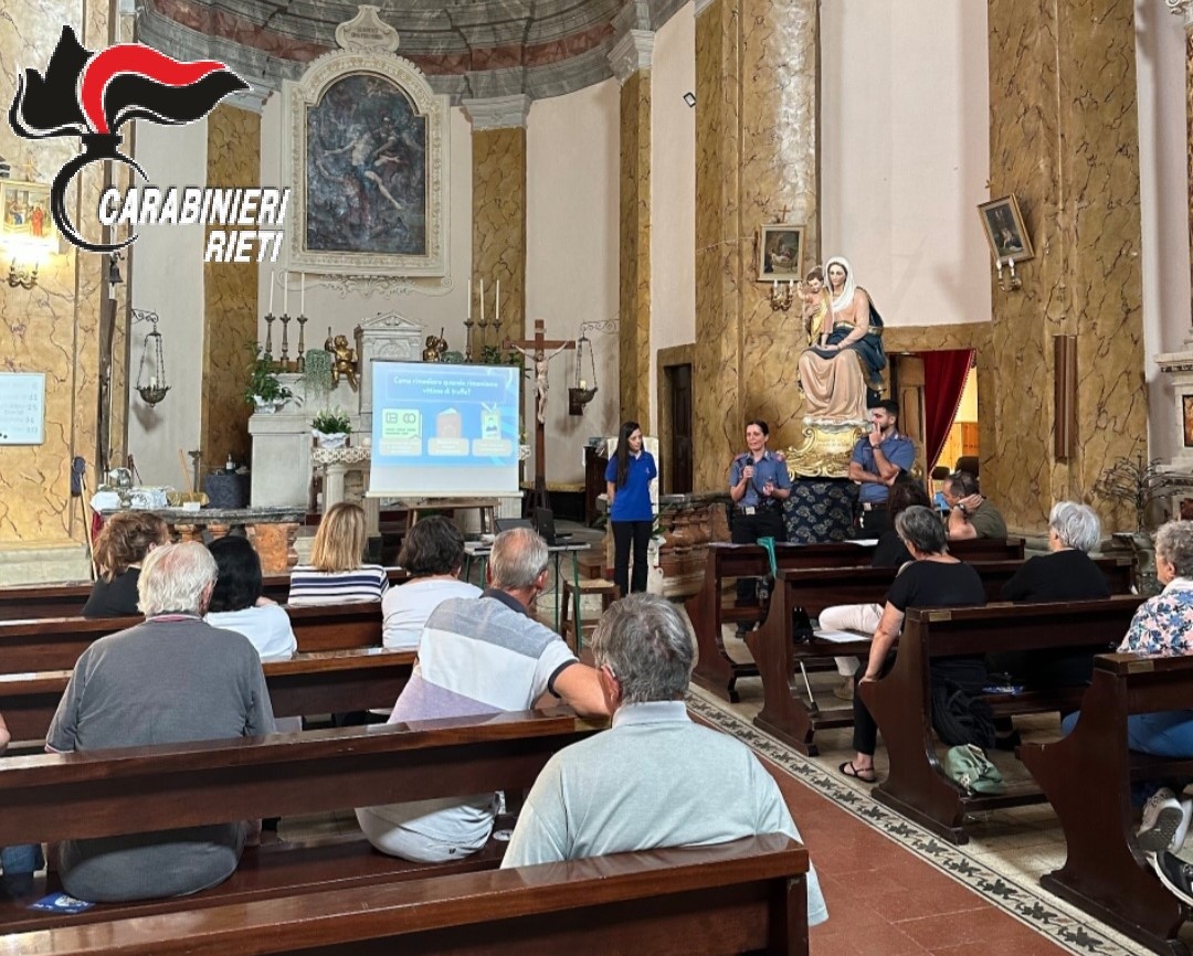 I Carabinieri incontrano la cittadinanza per la prevenzione delle truffe e la promozione della sicurezza digitale