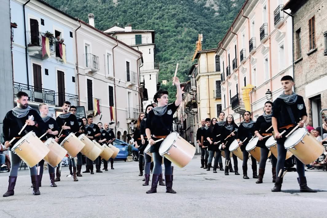 Quasi mezza Italia ad Antrodoco per il Festival Nazionale dei Tamburi Medievali
