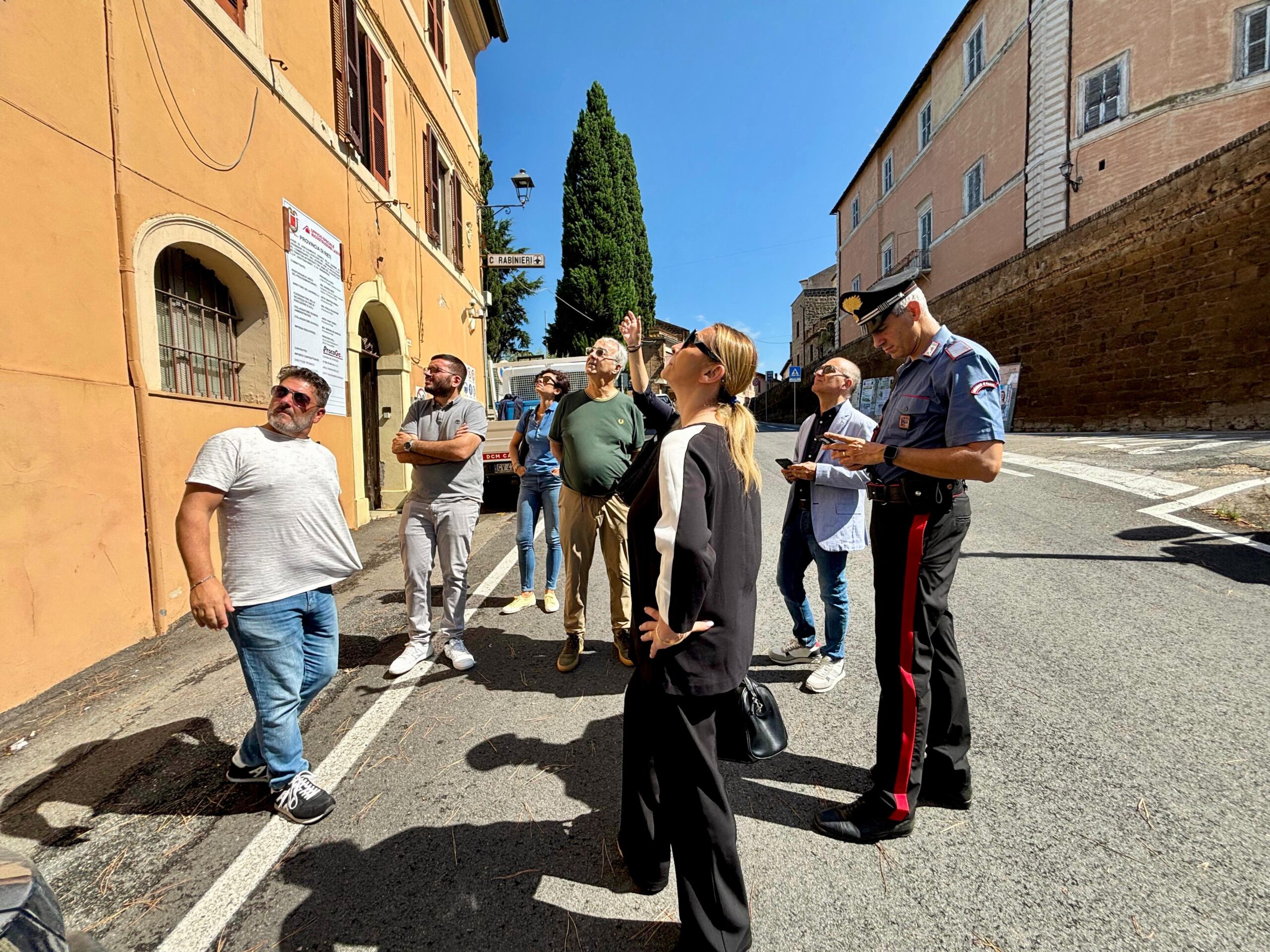 Ieri mattina sopralluogo alla caserma dei Carabinieri di Collevecchio: al via i lavori per l’adeguamento sismico
