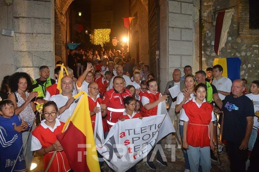 L’Assalto al Castello si apre con la sfilata dei ragazzi di Atletica Sport Terapia Rieti