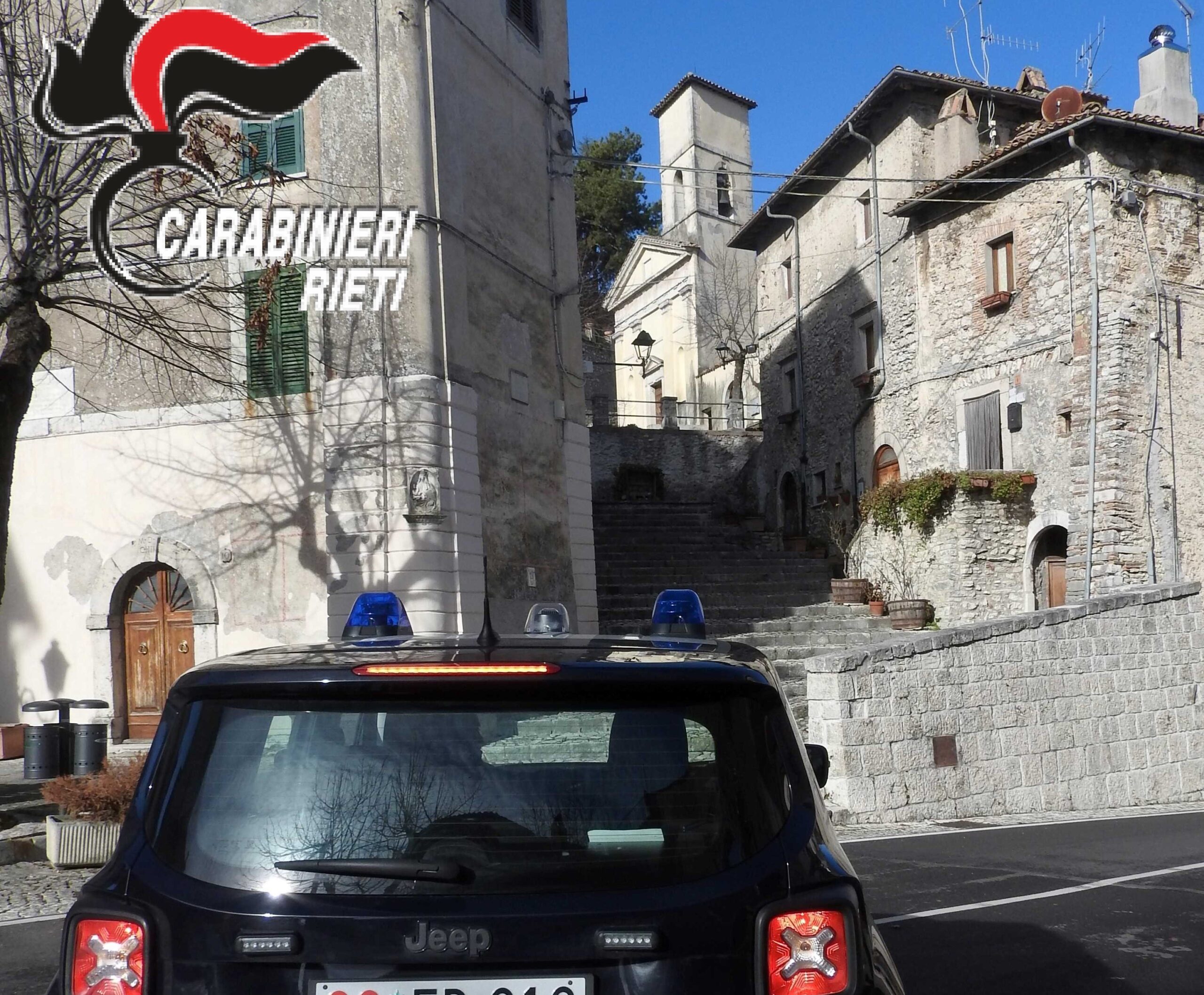 Evade dai domiciliari, rintracciato dai Carabinieri a casa del figlio: 51enne denunciato