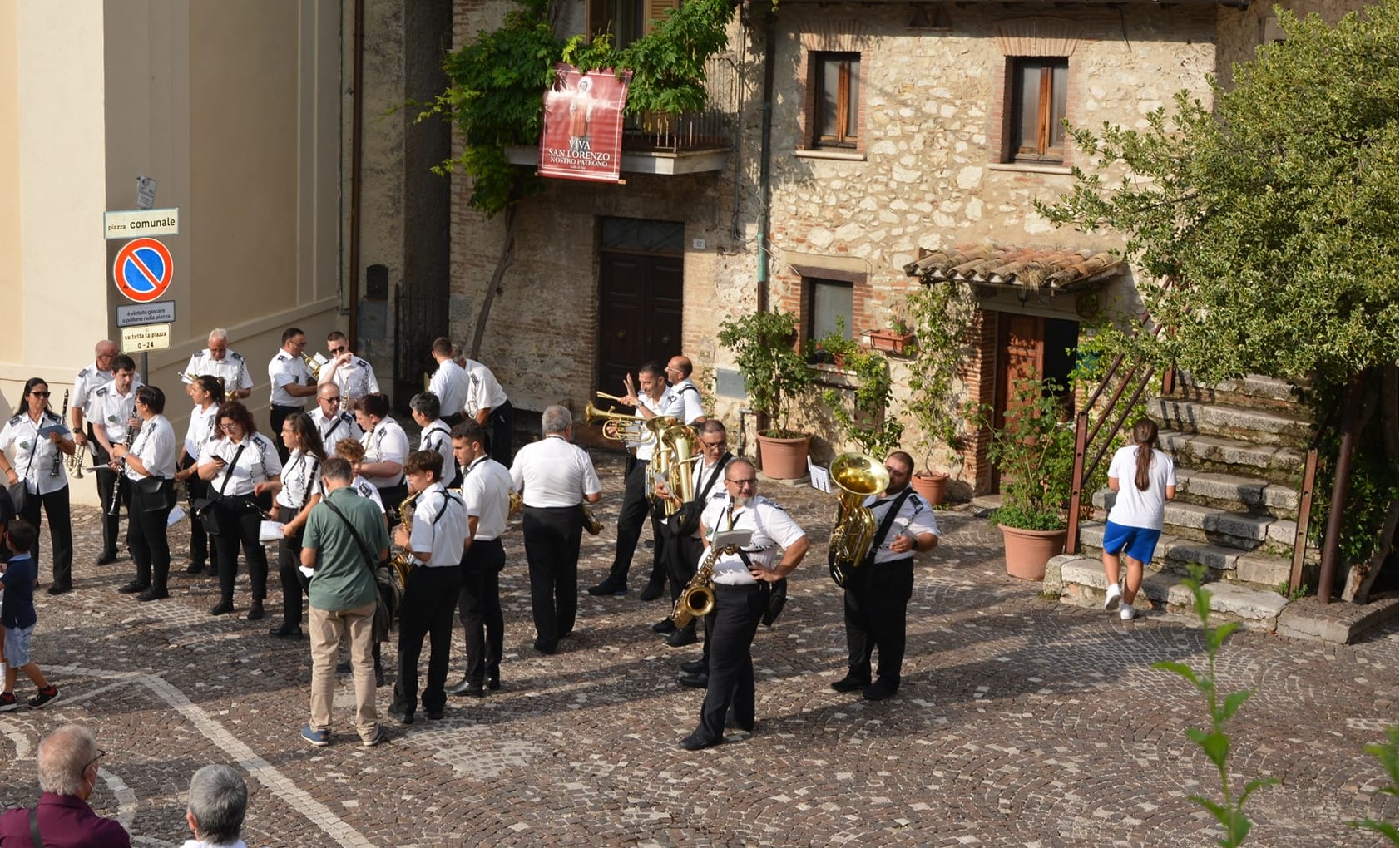 Colle di Tora celebra San Lorenzo Martire: quattro giorni di festa tra tradizione, musica e spettacoli