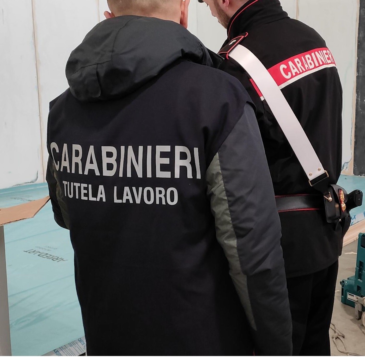Sospese due attività commerciali per gravi violazioni della sicurezza sul lavoro: titolari deferiti all’Autorità Giudiziaria