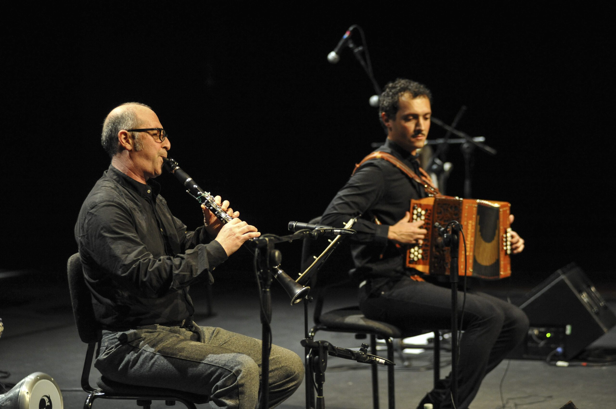 Tra “Fughe e tradizioni”, domenica 21 settembre  un concerto per clarinetto e organetto in Piazza al Borgo di Ginestra con “Sentieri in Cammino”