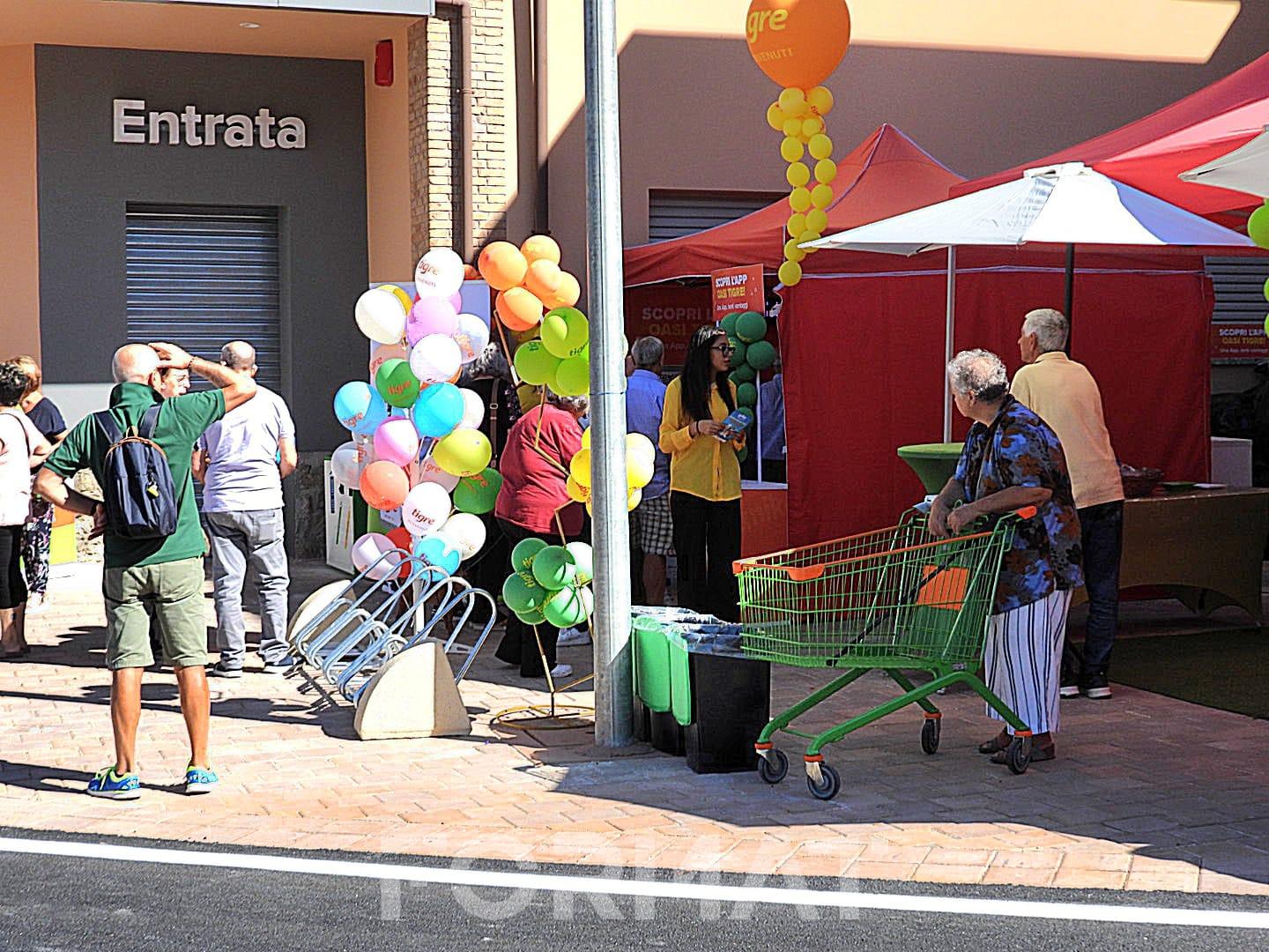 Nuovo rinvio per il supermercato Tigre: serrande ancora abbassate