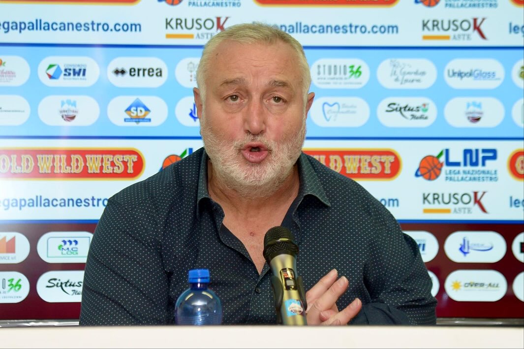 La Sebastiani chiarisce: “Spazio a tutti i giornalisti, ma rispetto per coach e società”