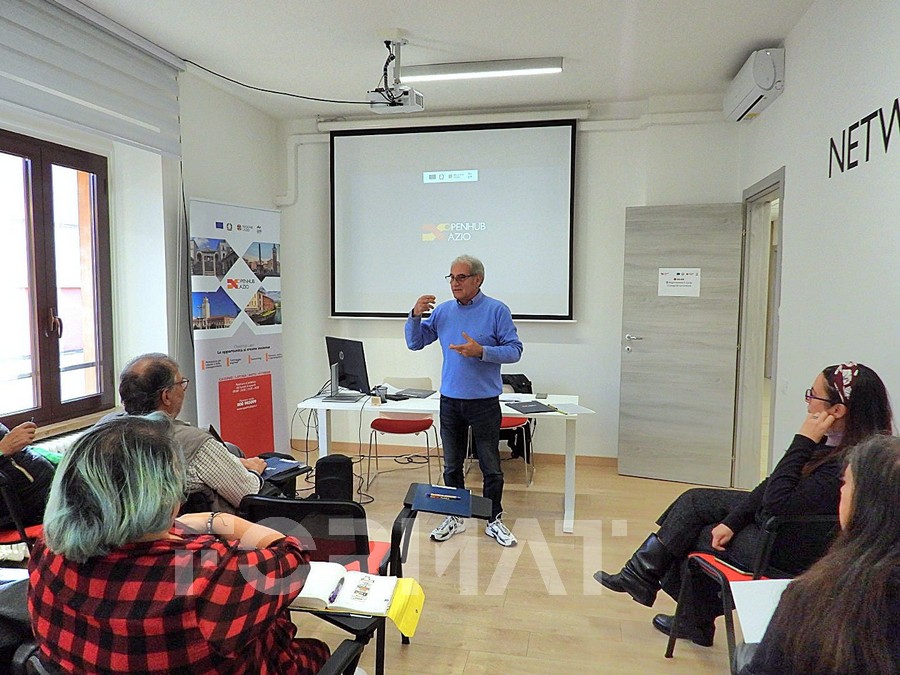 Grande successo la partenza del Laboratorio per scrittura di testi cantautoriali “Pensieri e Parole”
