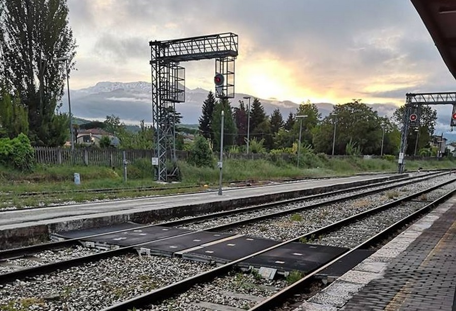 Salaria e ferrovia Rieti-Terni: tornano i tagli, non la sicurezza. Il governo toglie risorse ai cittadini e investe solo in armi