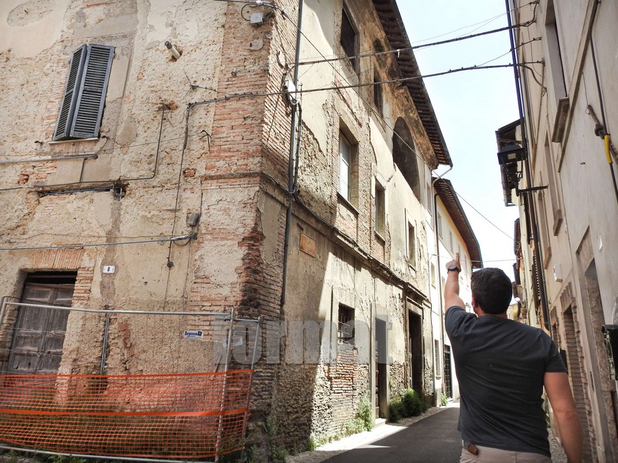 Lavori Palazzo Javarroni, chiusura temporanea di via della Verdura nel tratto da via Arco dei Ciechi a via del Burò
