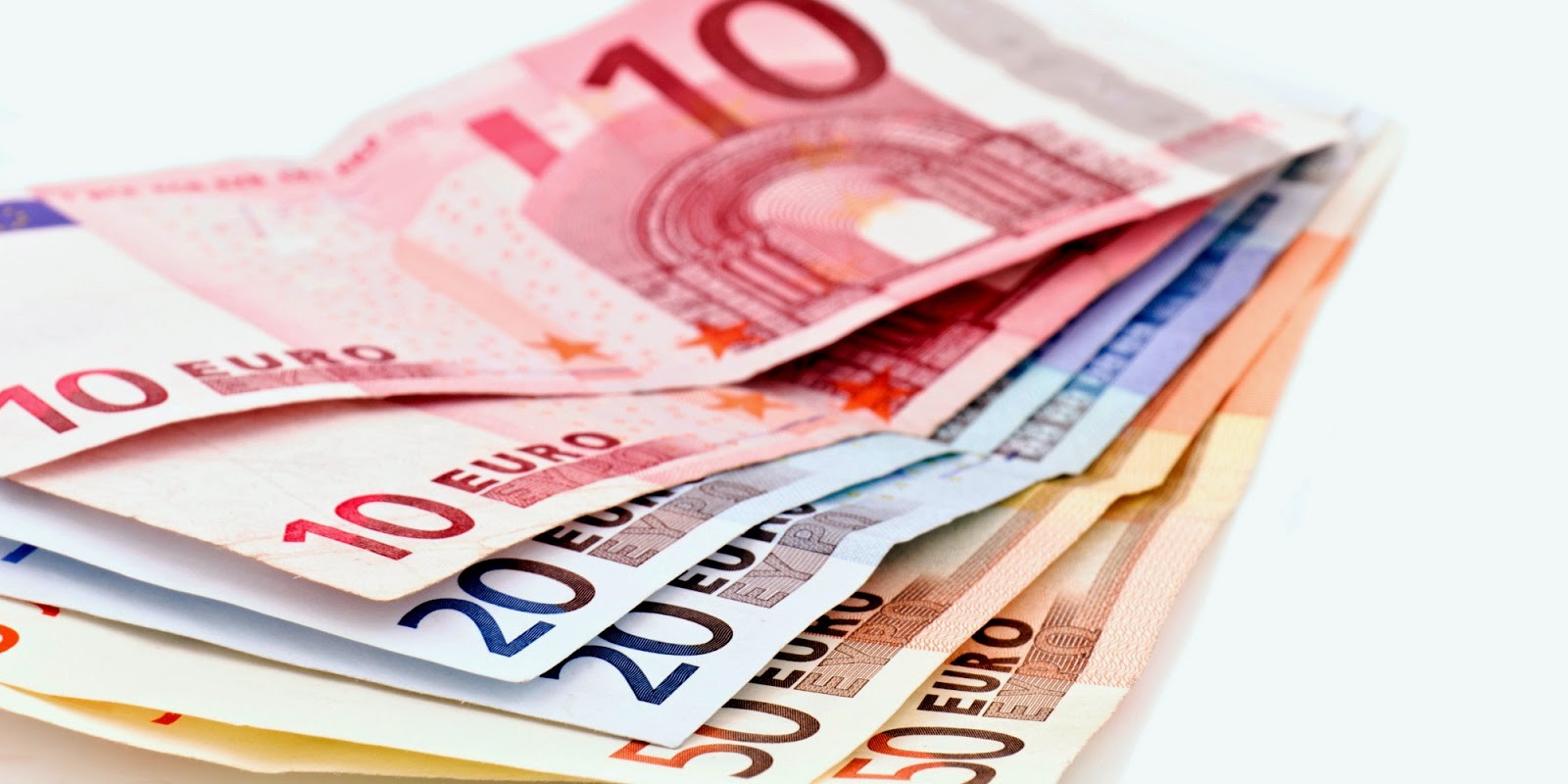 Contributo economico straordinario 2025: scadenza domande il 30 novembre