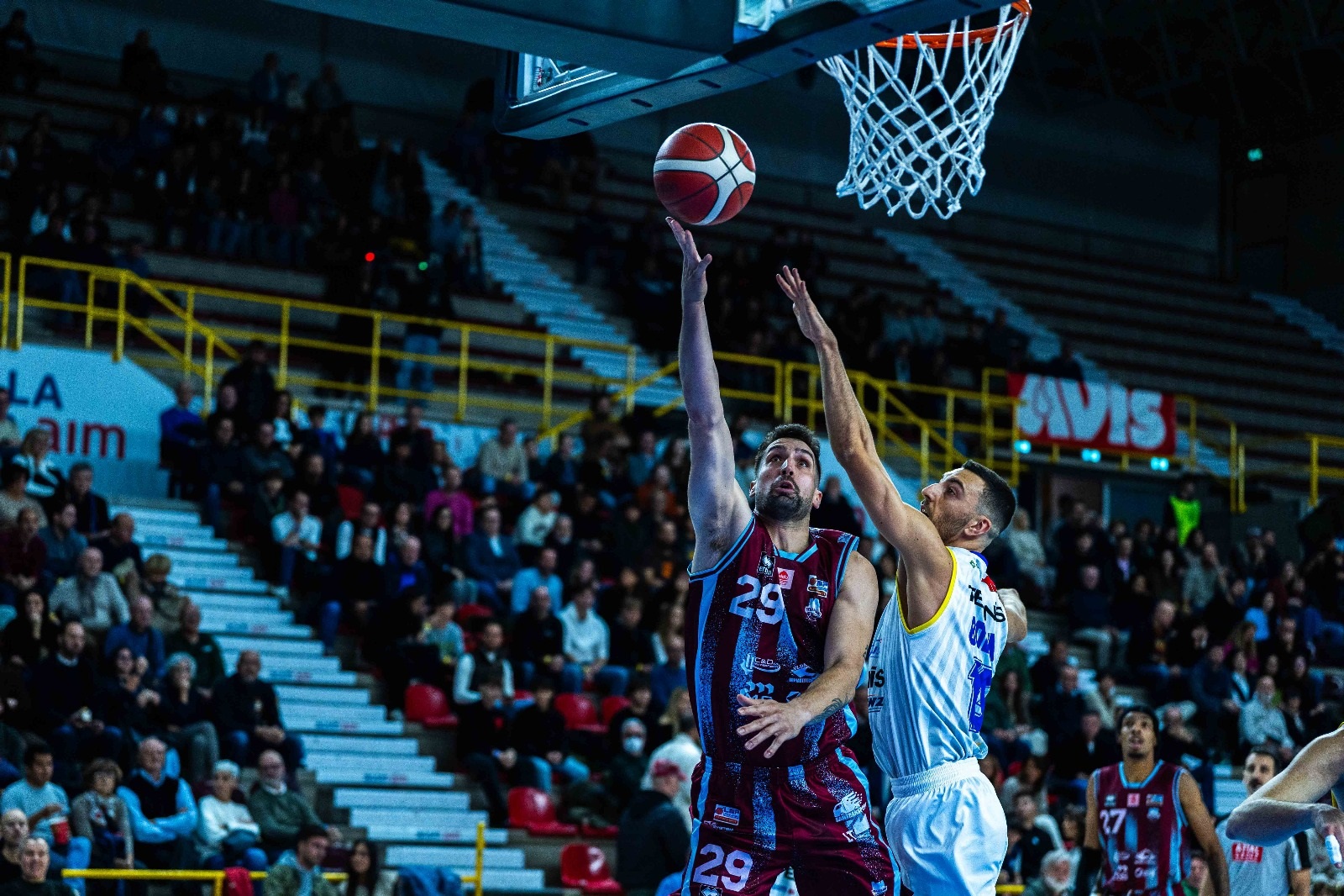 Sebastiani espugna con un eloquente +25 il campo di Verona: 61-86