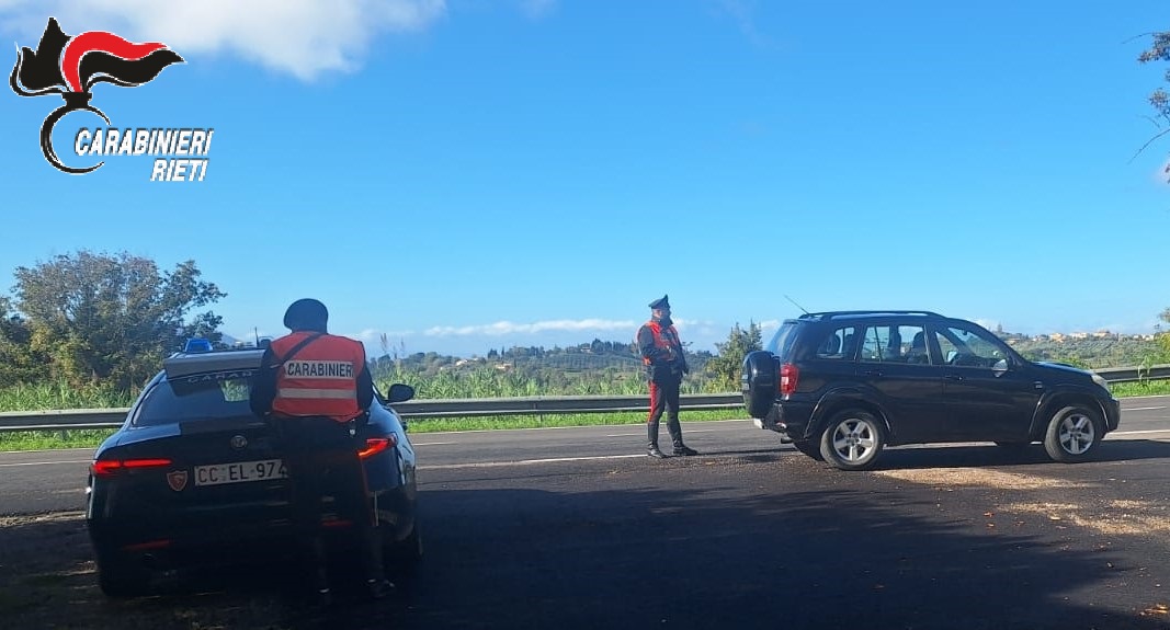 I Carabinieri arrestano un uomo per evasione