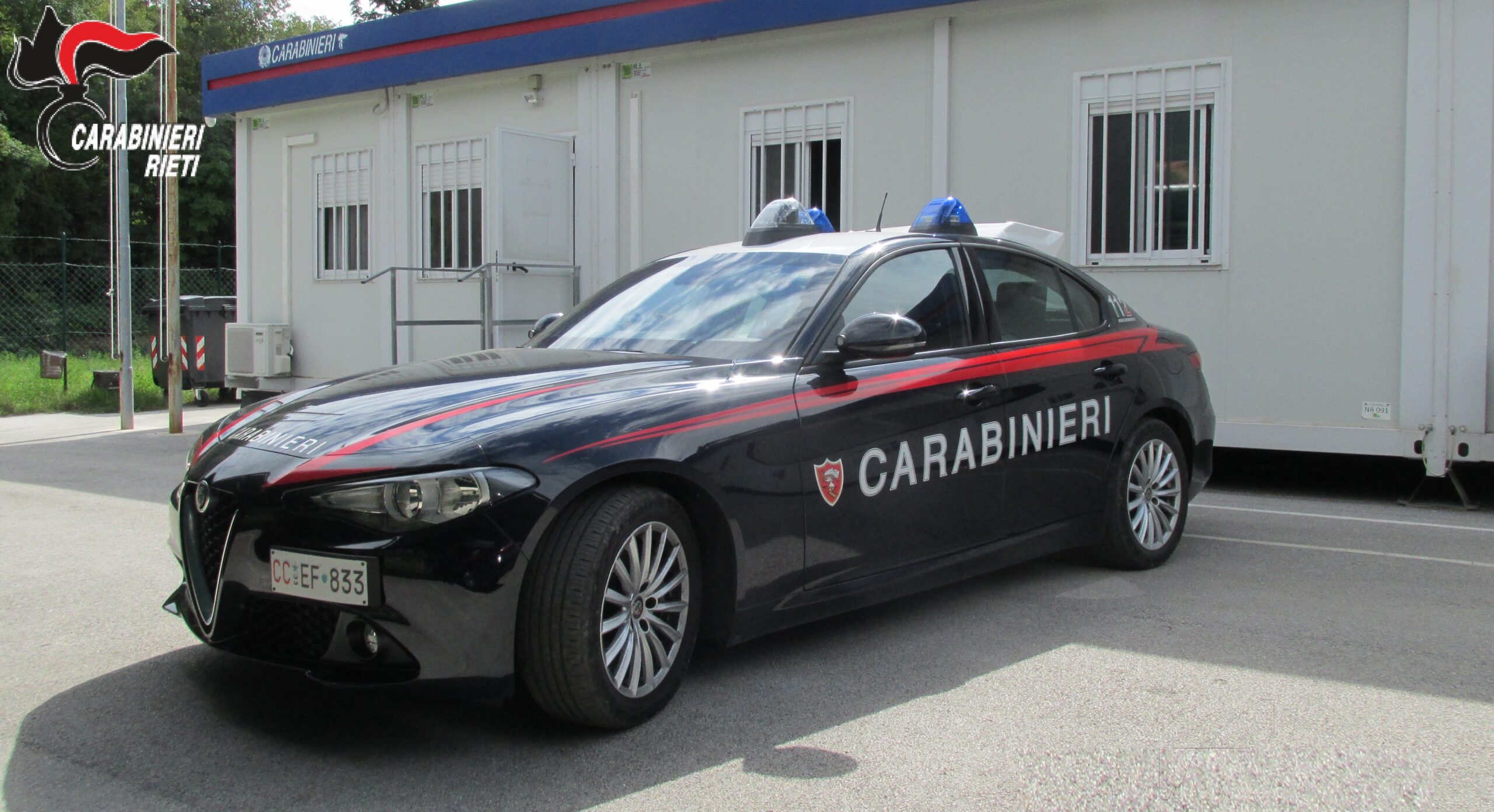 Tenta di entrare in casa dell’ex moglie: arrestato dai Carabinieri