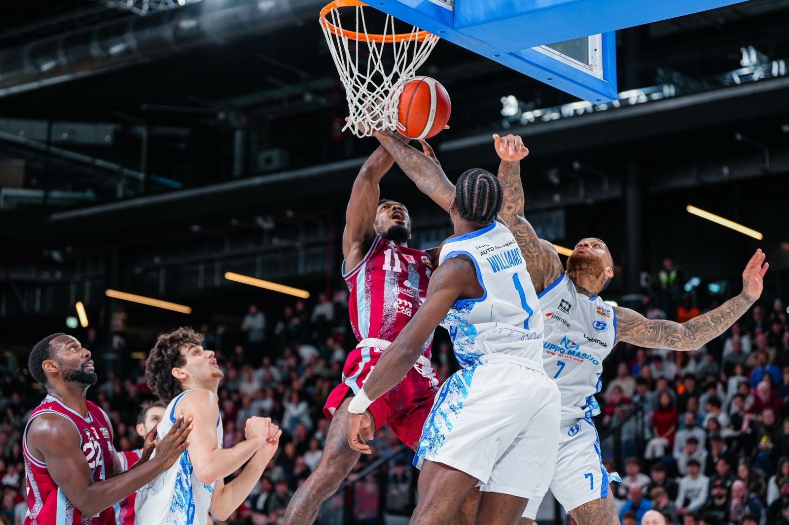 Sebastiani, blackout nell’ultimo quarto: Bergamo vince 65-50
