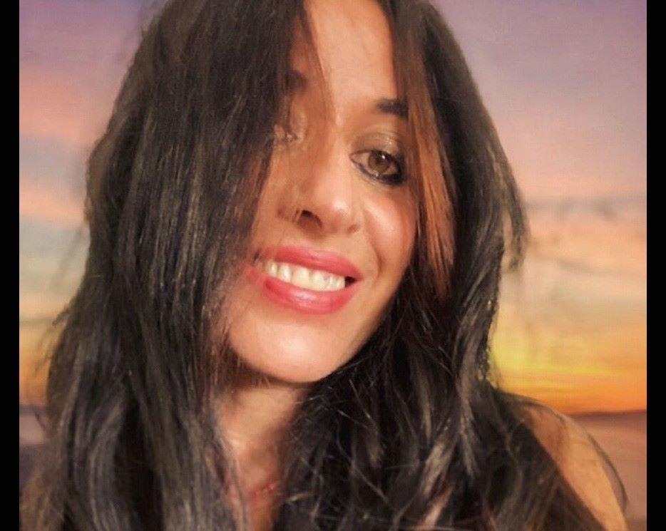 Auguri a Leda Battisti: un viaggio tra successi, premi e grandi collaborazioni