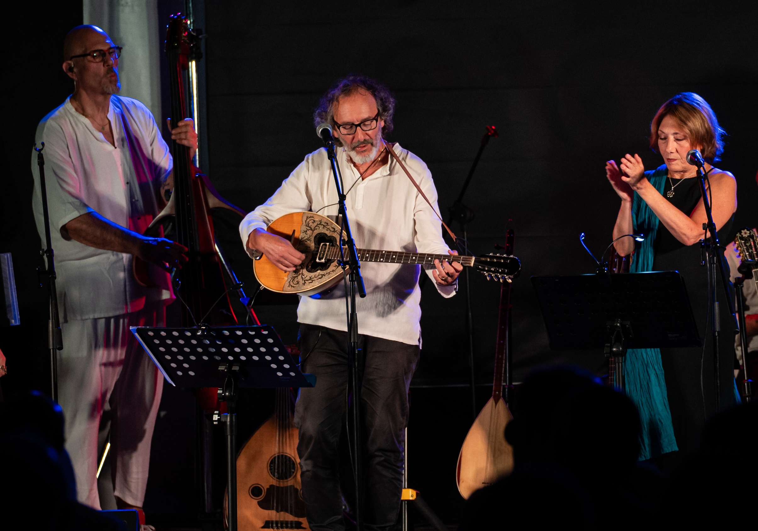 Il Canto del Sabir, l’antica lingua dei popoli del Mediterraneo  Stefano Saletti e Banda Ikona a Mompeo