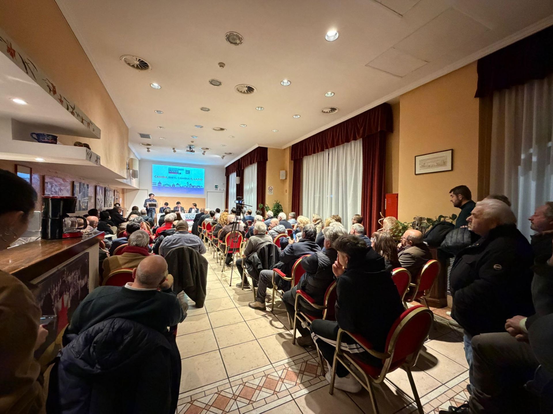 Partecipazione e confronto all’incontro con Alessandro Onorato