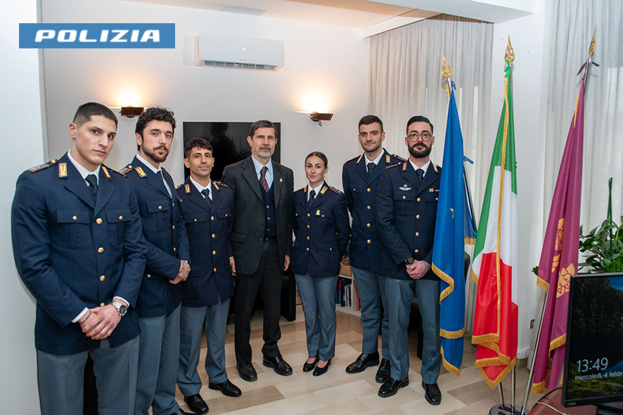 Il Questore accoglie i nuovi Vice Ispettori della Polizia di Stato assegnati alla Questura di Rieti