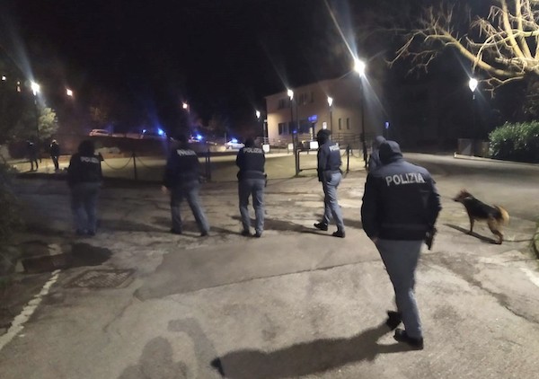 Carnevalone Liberato, raffica di controlli: dieci segnalazioni per droga dopo centinaia di verifiche