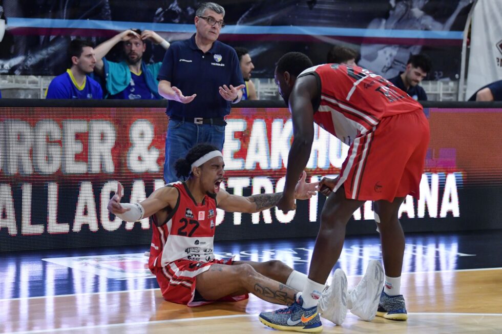 Sebastiani Rieti, rimonta da applausi: Verona ko 82-78