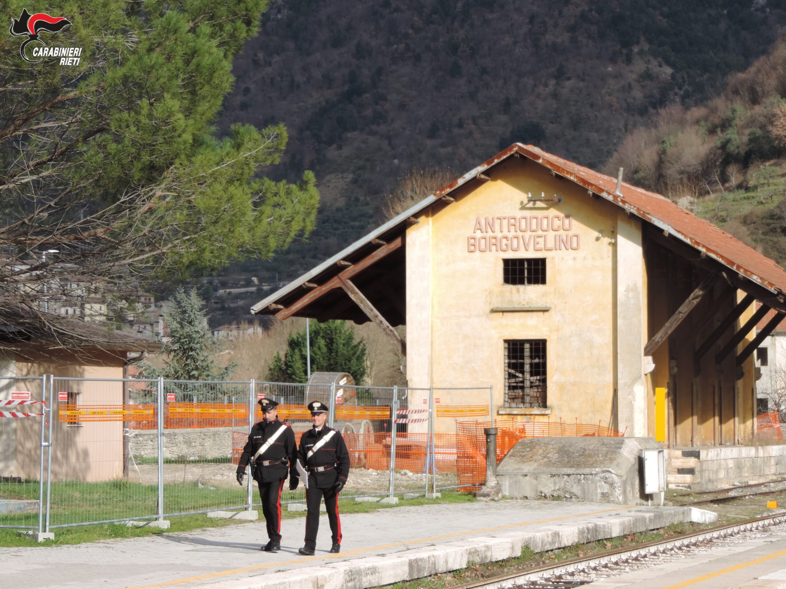 I Carabinieri denunciano un uomo per una truffa online