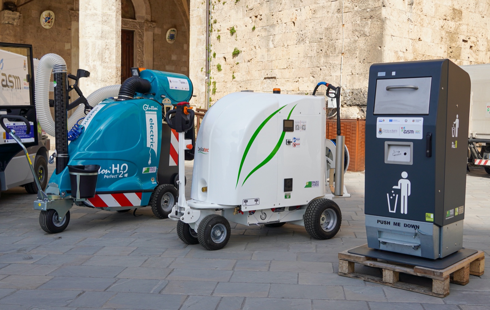 Decoro del centro storico: oltre due milioni di euro per mezzi moderni e sostenibili per l’igiene urbana