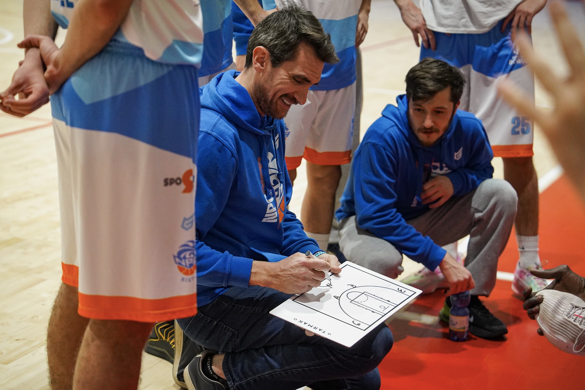 La DR1 della NPC Ri-basket torna sul parquet. Al PalaCordoni arriva la Interamna Terni. Palla a due alle ore 18:30