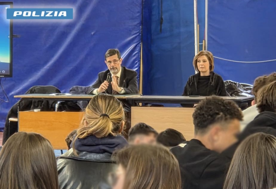 Il Questore Pasquale Fiocco ha incontrato lo “Jucci” per parlare di legalità