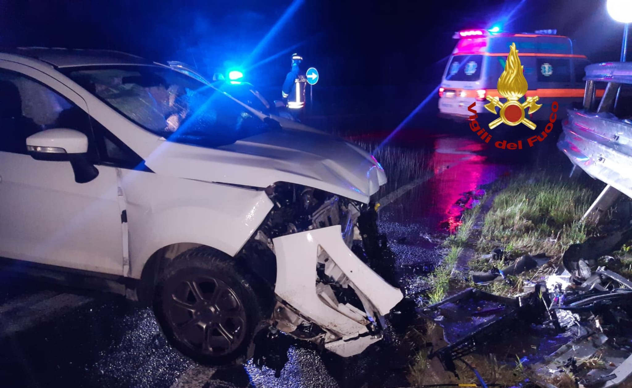 Incidente stradale a Micigliano, soccorso dei Vigili del Fuoco